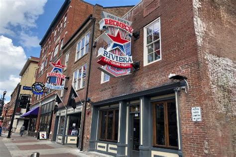 Redneck riviera nashville - Redneck Riviera Nashville Overview John Rich's Redneck Riviera is a three-story live music venue located in the heart of Lower Broadway built to celebrate a state of mind and the perfect place for those that are passionate about making... 